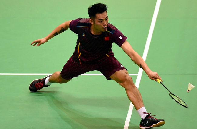 士的一段关 士的一段关