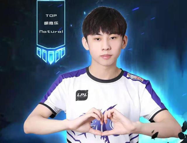 镜头捕捉到 镜头捕捉到